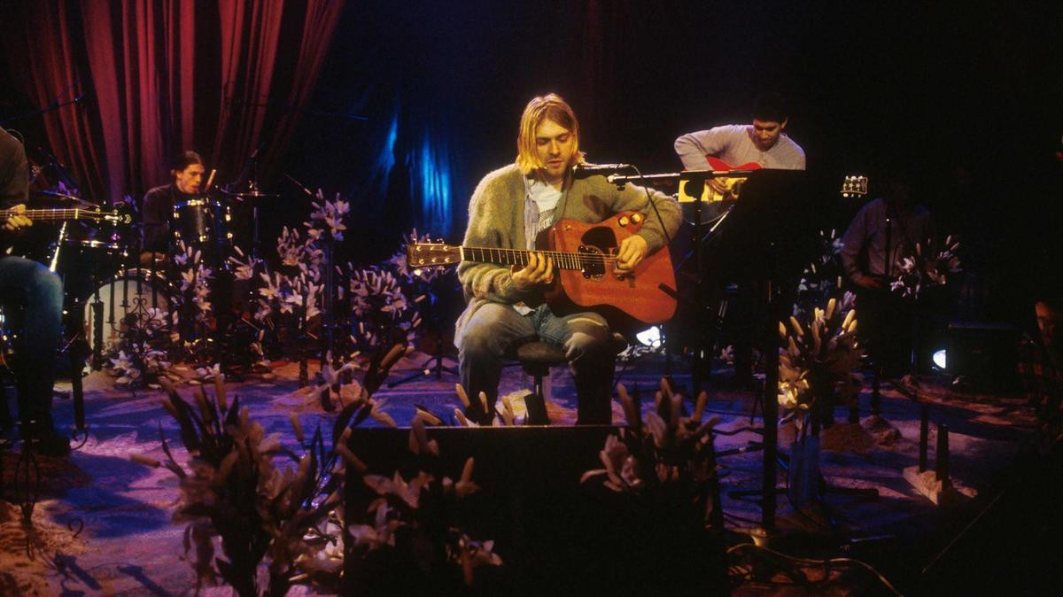 Nirvana mtv unplugged in new york the man who sold the world фото 15