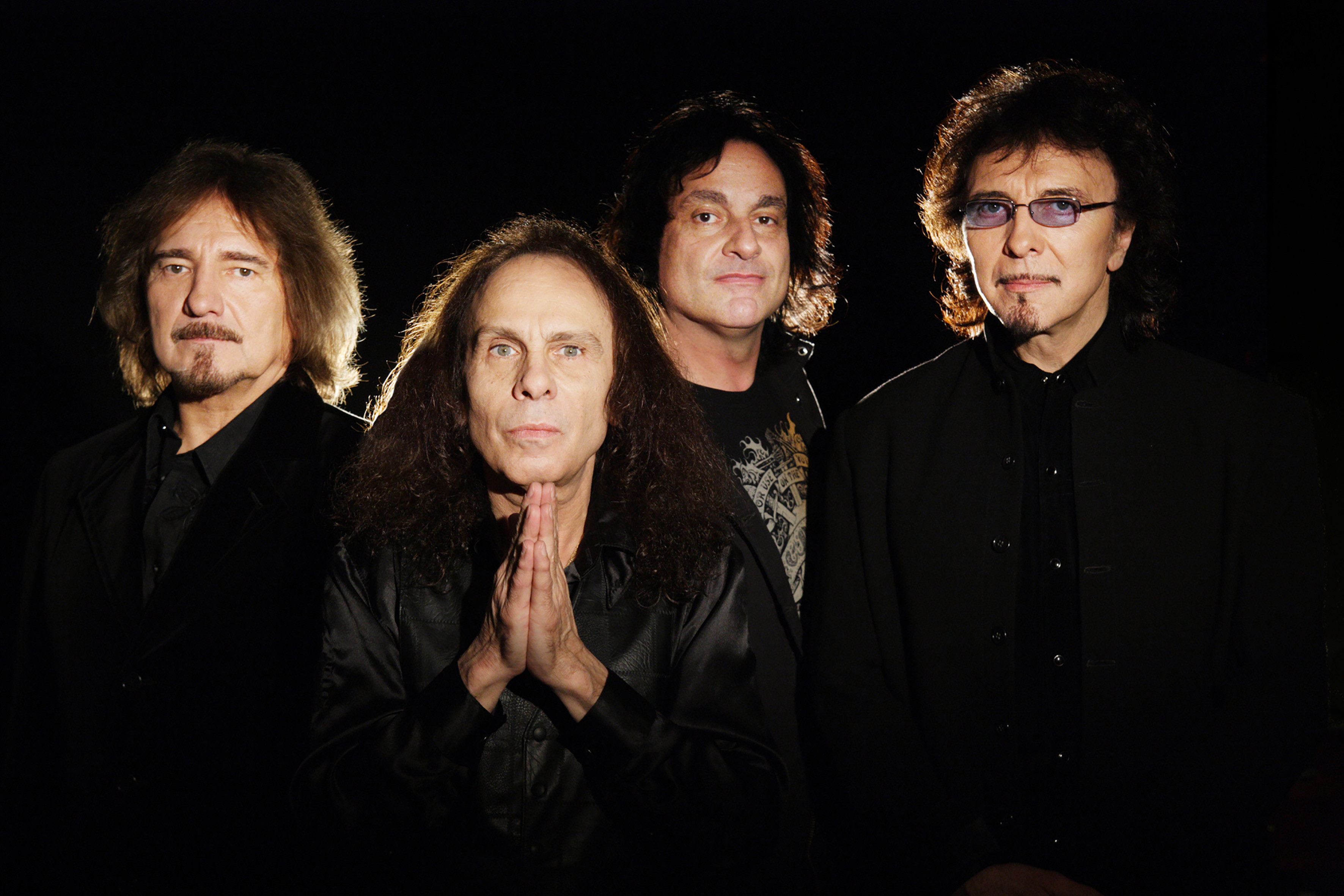 Black sabbath. Дио Блэк Саббат. Ронни дио Black Sabbath. Dio в Блэк Саббат. Ронни Джеймс дио в Блэк Саббат.